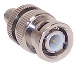 Adaptateur SMA-RP femelle à BNC mâle