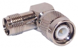 Adaptateur coudé, TNC mâle à TNC femelle