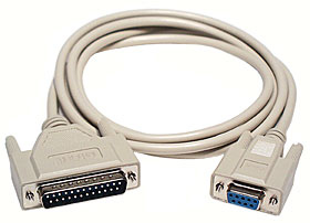 Câble modem DB9 femelle vers DB25 mâle - 6 pieds