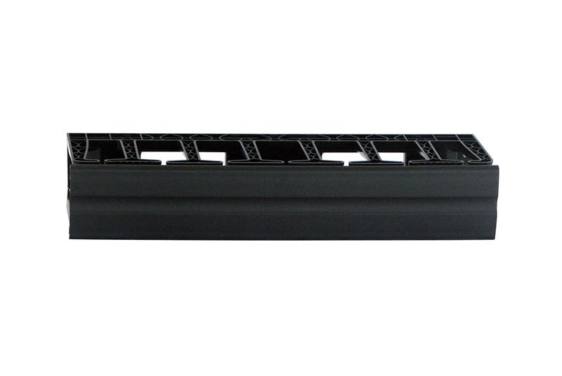 Gestionnaire de câbles horizontal Velocity, simple face, 3U, noir Hauteur : 5,25 po.