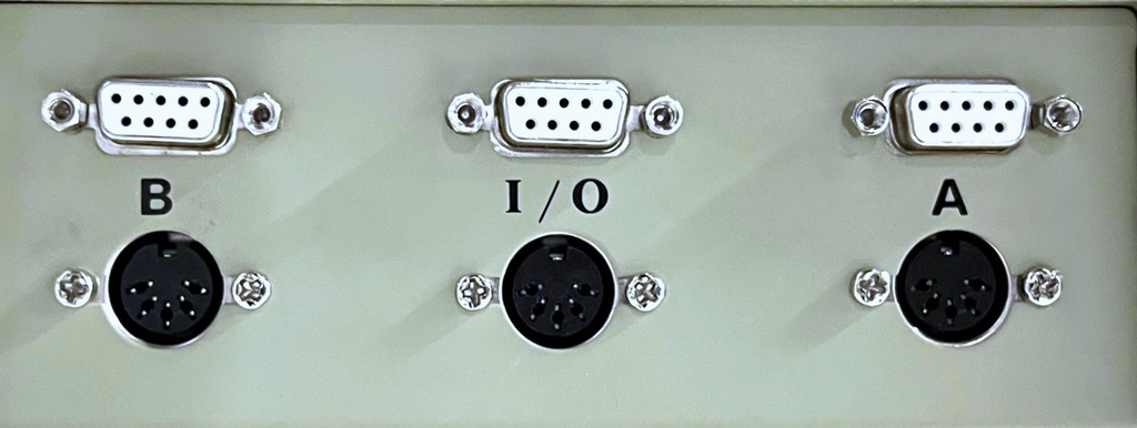 DIN5/DB09 Boîtier de commutation 2 à 1 Clavier Moniteur VGA