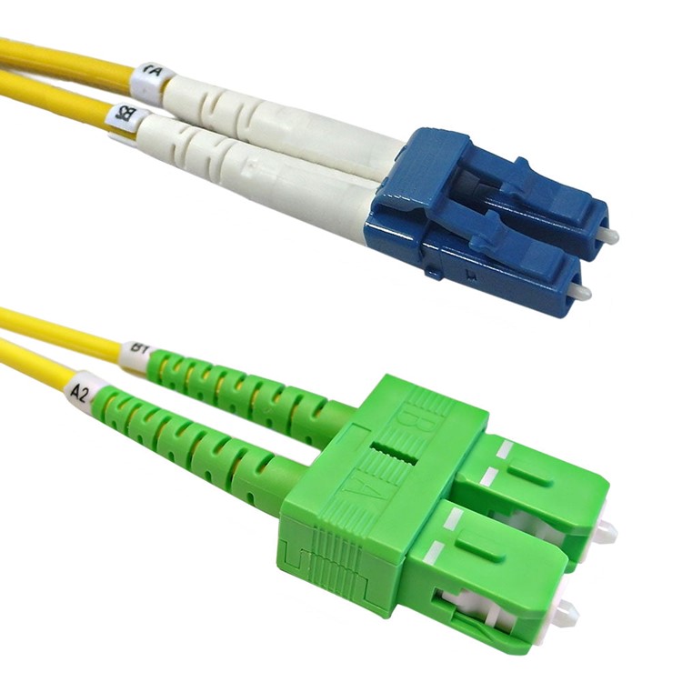 OS2 9µ Monomode Duplex LC vers SC/APC OFNR Gaine