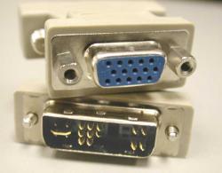 [DVI-IM/VGAF] DVI-A Male / VGA HD15 Female Adapter