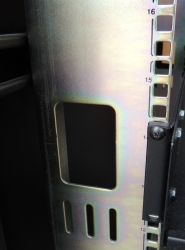 [TR-C4-RR77CN] RACK RAILS 44U - FOR CAGE NUTS